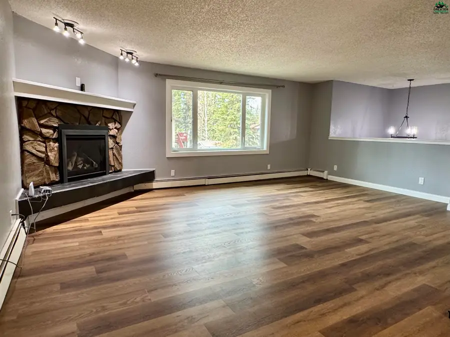 82 PEPPERDINE DRIVE, Fairbanks, AK 99709 - #3