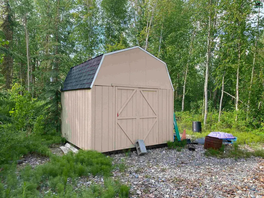 2716 PERIMETER DRIVE, North Pole, AK 99705 - #2