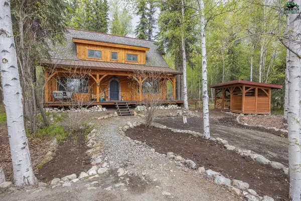 1165 CHICKADEE LOOP, Fairbanks, AK 99712
