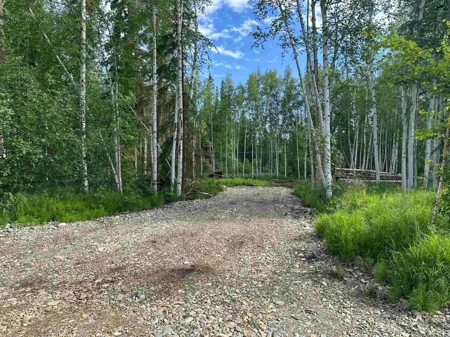 60 EDINBURGH COURT, Fairbanks, AK 99712 - #2