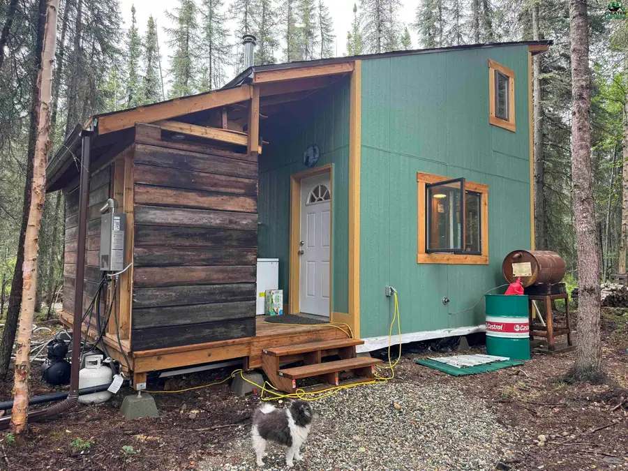 3695 LYLE AVENUE, North Pole, AK 99705 - #3