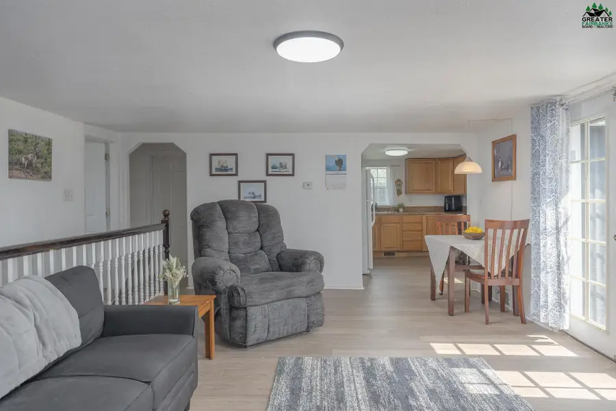 525 CRAIG AVENUE, Fairbanks, AK 99701 - #2