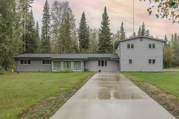 961 MATTIE STREET, North Pole, AK 99705
