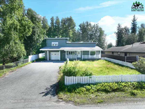 1514 EVERGREEN STREET, Fairbanks, AK 99709