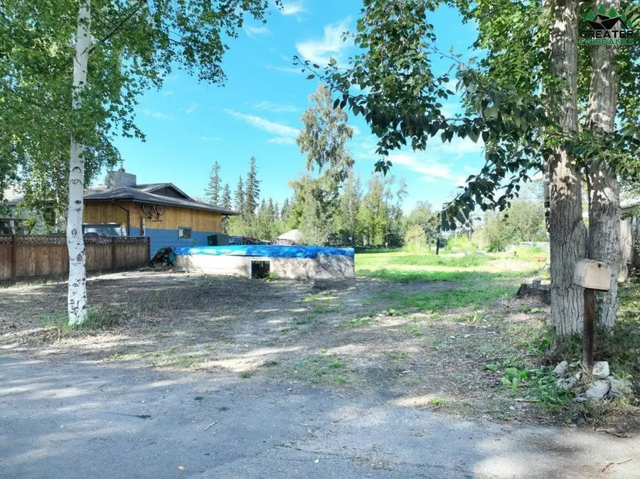 214 CRAIG AVENUE, Fairbanks, AK 99701 - #3
