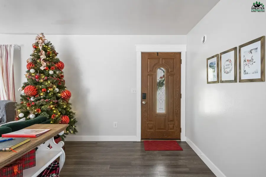 3095 PEWTER COURT, North Pole, AK 99705 - #3