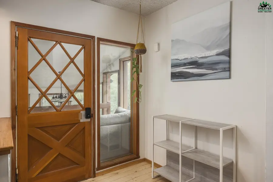 608 RIDGECREST DRIVE, Fairbanks, AK 99709 - #3