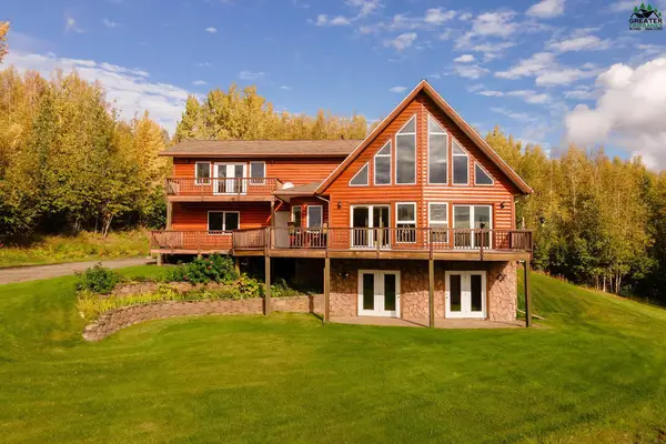 1065 ROBERTS ROOST, Fairbanks, AK 99712