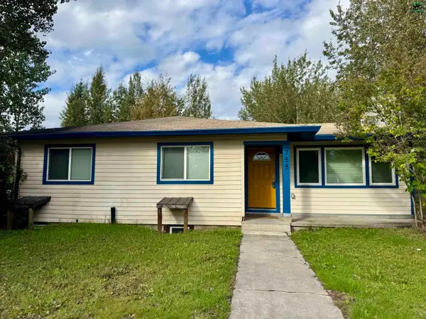 758 17TH AVENUE, Fairbanks, AK 99701