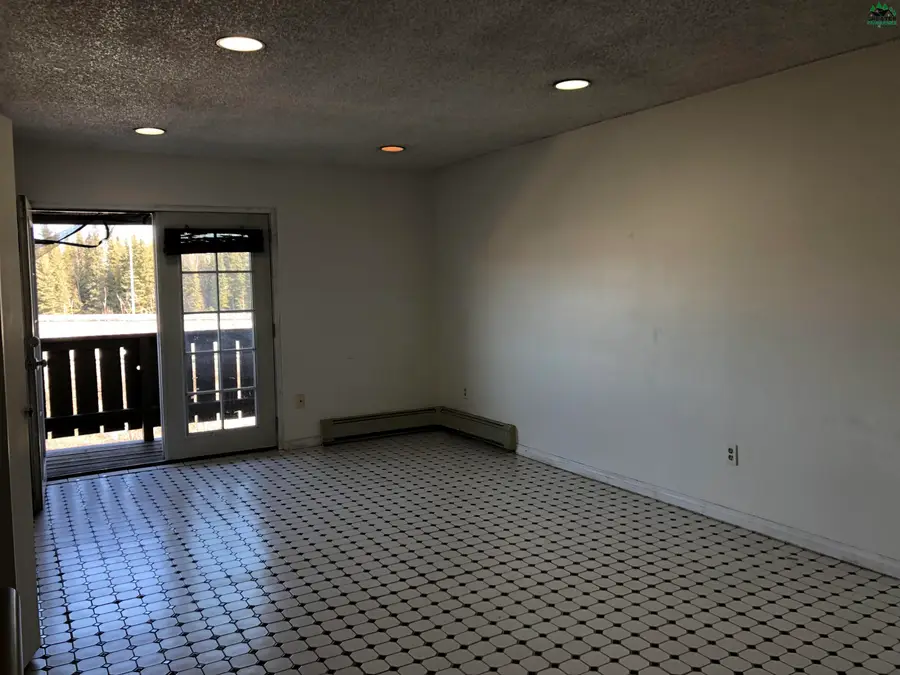 228 WOODRIDGE STREET, Fairbanks, AK 99701 - #2