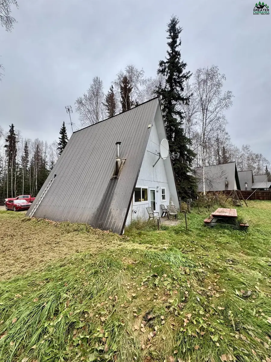 950 TYPHOON DRIVE, North Pole, AK 99705 - #3