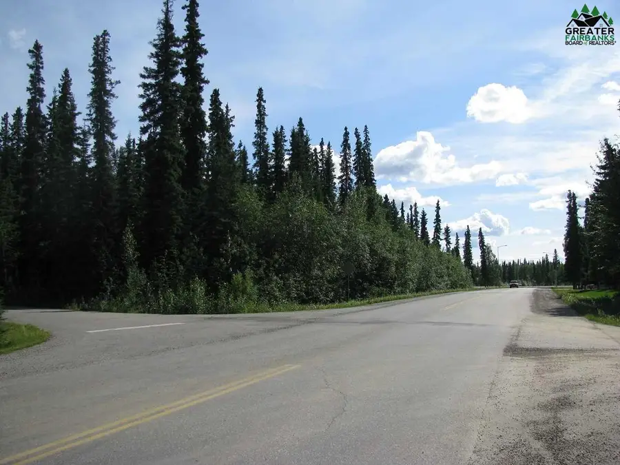 2558 MISSION ROAD, North Pole, AK 99705 - #2