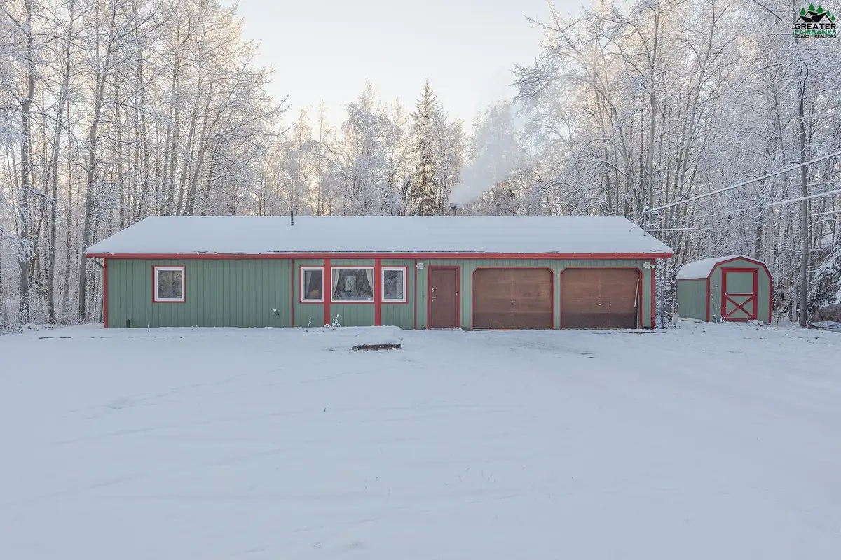 3975 HOLLENBECK AVENUE, North Pole, AK 99705 - #1