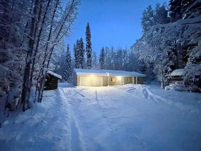 3785 HELENSDALE AVENUE, North Pole, AK 99705 - #2