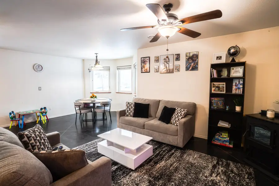 526 E 5TH AVENUE, North Pole, AK 99705 - #3