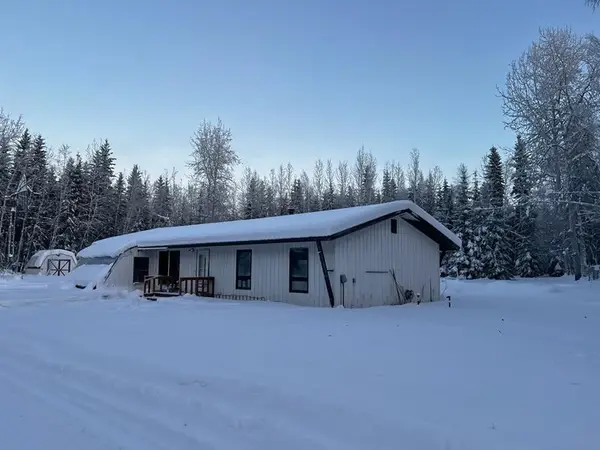 2540 HONEYBEE LANE, North Pole, AK 99705