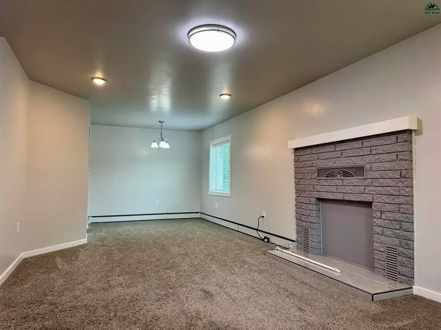758-760 17TH AVENUE, Fairbanks, AK 99701 - #3