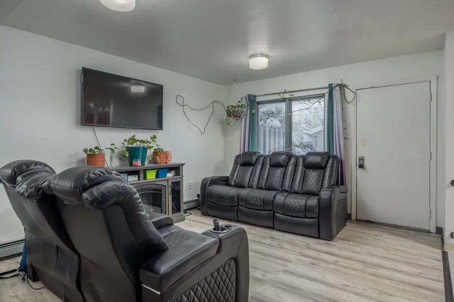 1228 SUTTON LOOP, Fairbanks, AK 99709 - #3