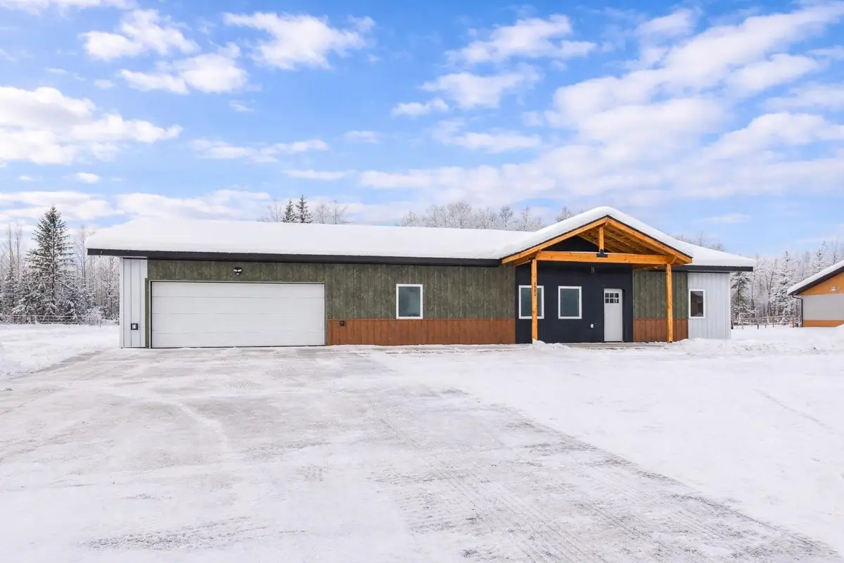 2802 W FIRST AVENUE, North Pole, AK 99705 - #1