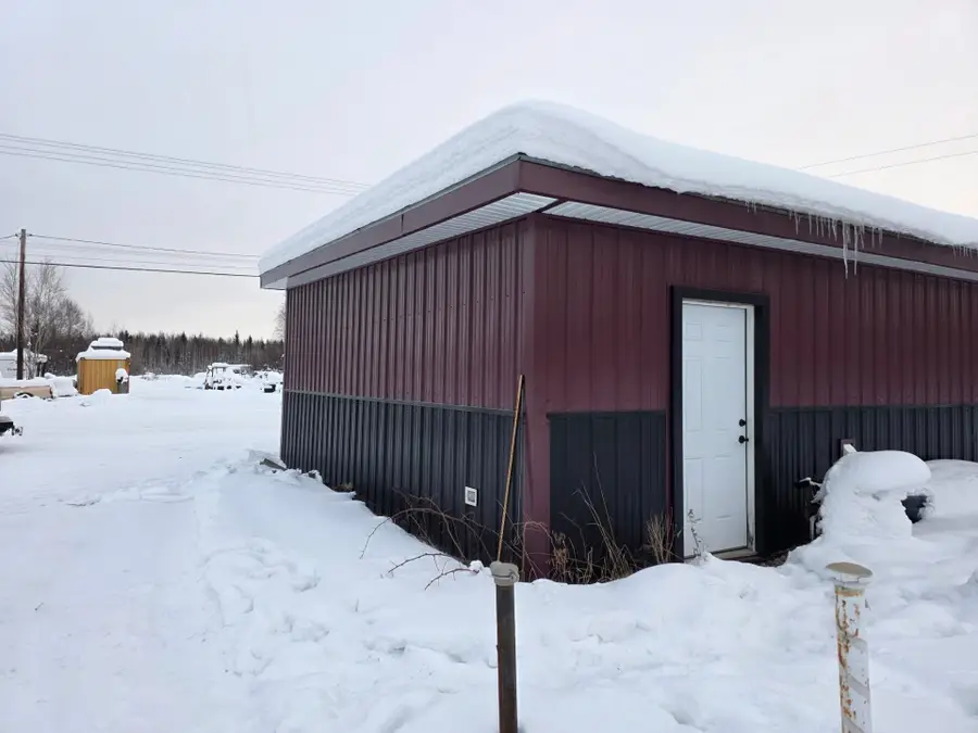 1415 BENN LANE, North Pole, AK 99705 - #3