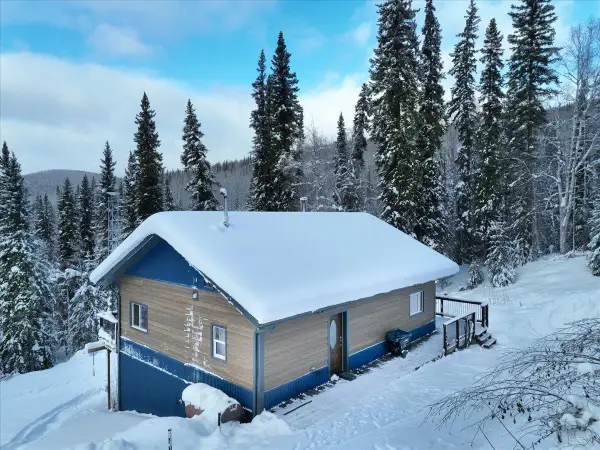 1581 SNOWBASIN ROAD, Fairbanks, AK 99709