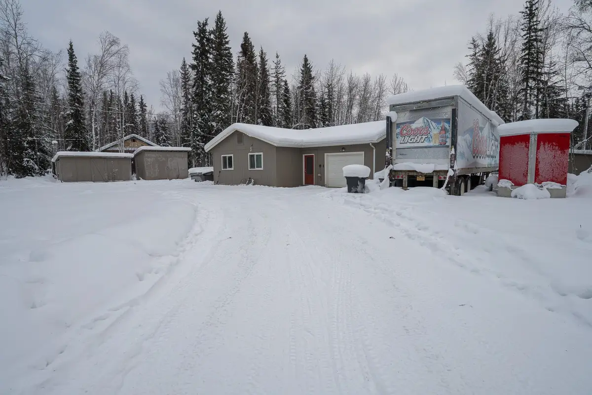 1935 KENDALL AVENUE, North Pole, AK 99705 - #1