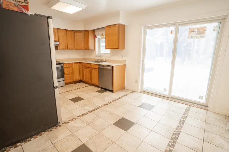 1935 KENDALL AVENUE, North Pole, AK 99705 - #3