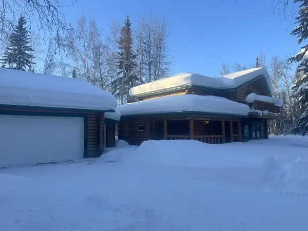3654 ARAPAHO DRIVE, North Pole, AK 99705