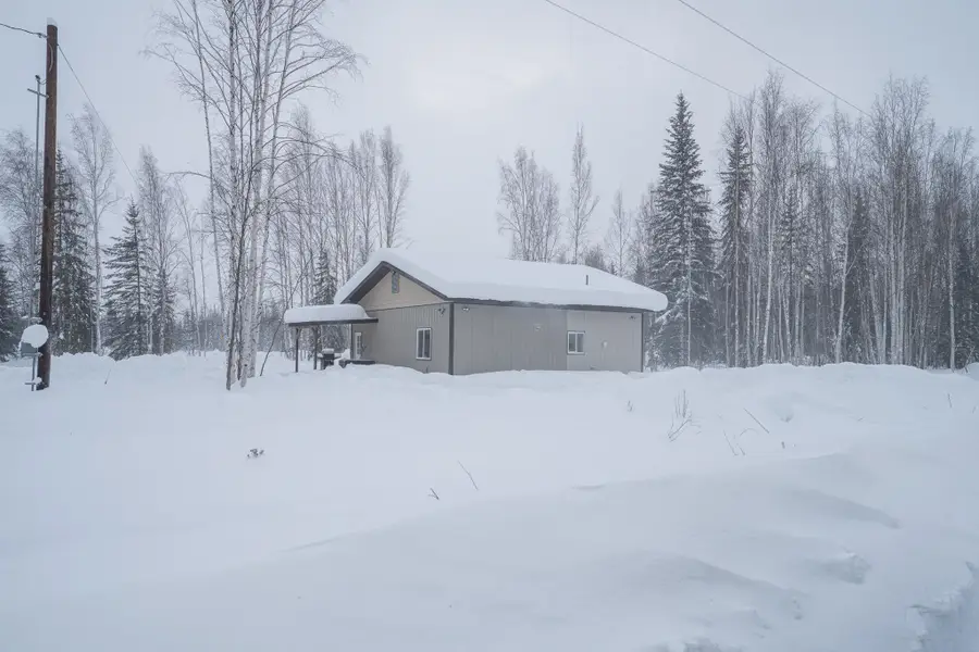 1137 CHARLOTTE ROAD, North Pole, AK 99705 - #2