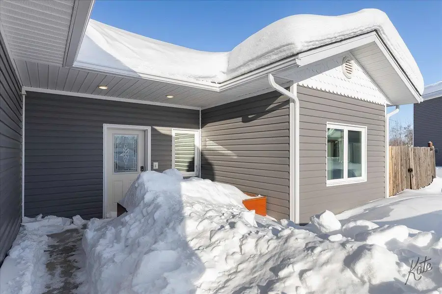 2681 DESERT EAGLE LOOP, North Pole, AK 99705 - #3