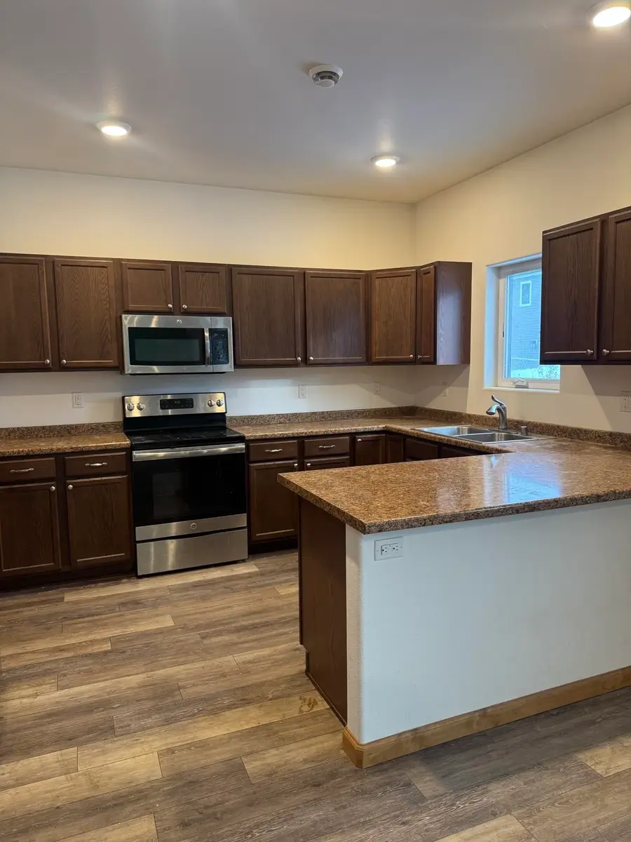 2667 DESERT EAGLE LOOP, North Pole, AK 99705 - #2