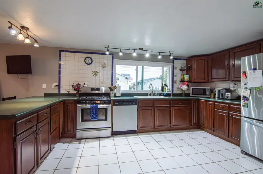 2007 CENTRAL AVENUE, Fairbanks, AK 99709 - #2