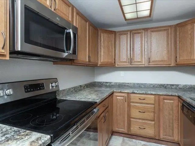 231 SLATER DRIVE, Fairbanks, AK 99701 - #3