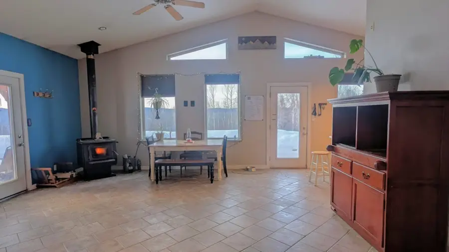 999 CHAD STREET, Fairbanks, AK 99712 - #3