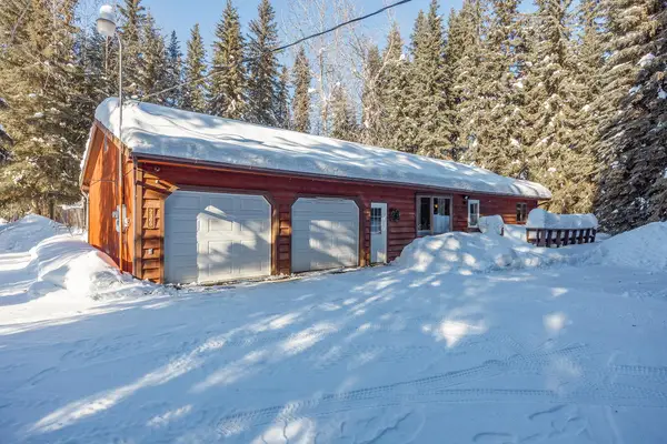 2365 LORI LANE, North Pole, AK 99705