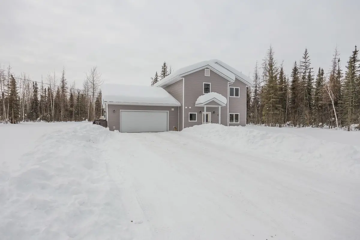 1215 Groundsel Avenue, North Pole, AK 99705 - #1