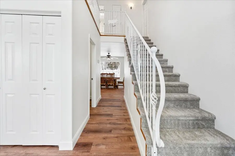 621 DERBYSHIRE DRIVE, Fairbanks, AK 99709 - #2