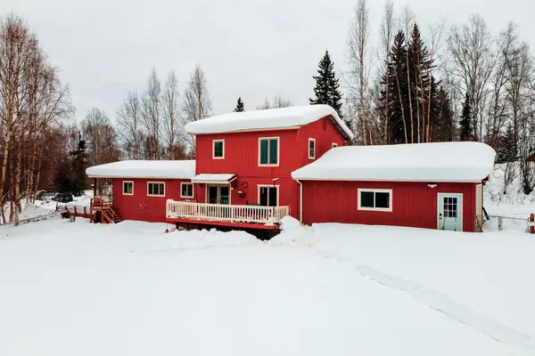 300 SKYRIDGE DRIVE, Fairbanks, AK 99712