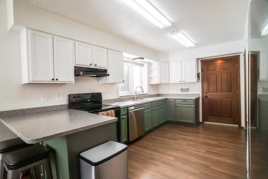 3763 LYLE AVENUE, North Pole, AK 99705 - #2