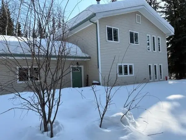 3890 HURST ROAD, North Pole, AK 99705