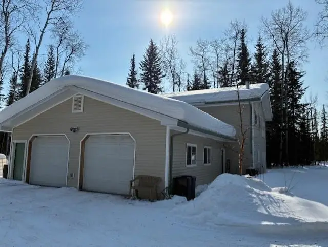 3890 HURST ROAD, North Pole, AK 99705 - #2