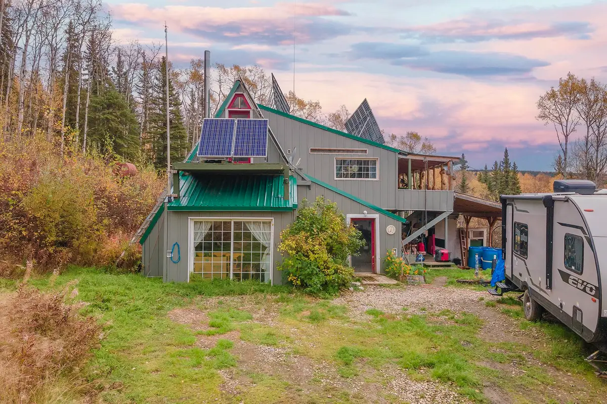 3075 DARLING AVENUE, Fairbanks, AK 99709 - #1