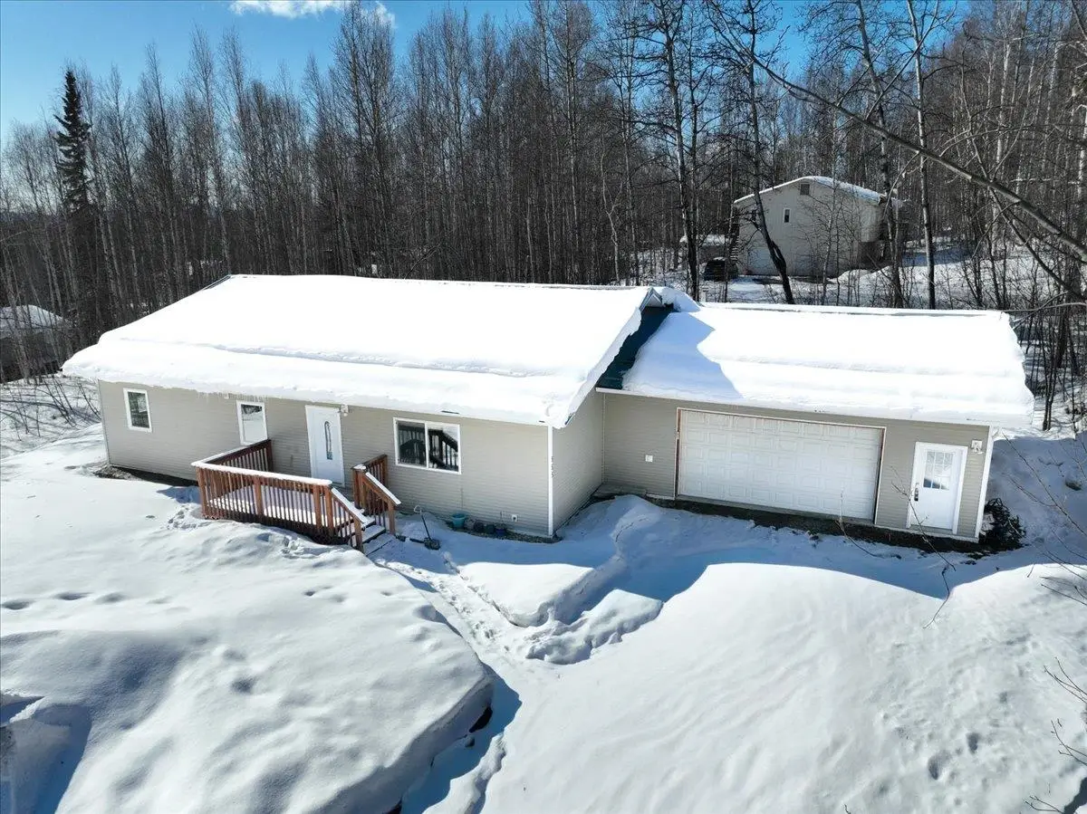855 HIGHLANDER DRIVE, Fairbanks, AK 99709 - #1