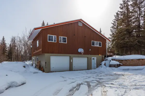 3264 EDBY ROAD, Fairbanks, AK 99712