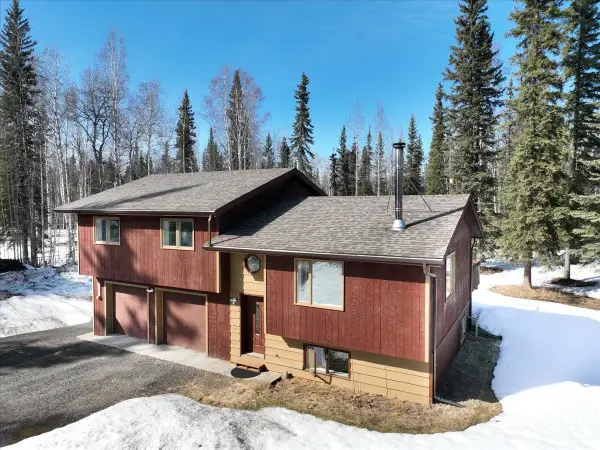 3846 BLESSING AVENUE, North Pole, AK 99705