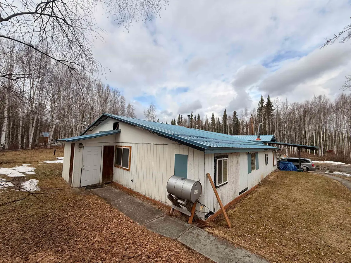643 BOTTLES STREET, North Pole, AK 99705 - #1