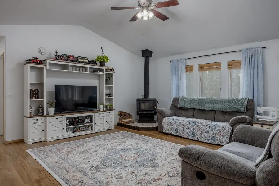 3855 SONOMA AVENUE, North Pole, AK 99705 - #2