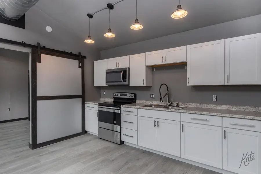 933 LINCOLNWOOD DRIVE, North Pole, AK 99705 - #3