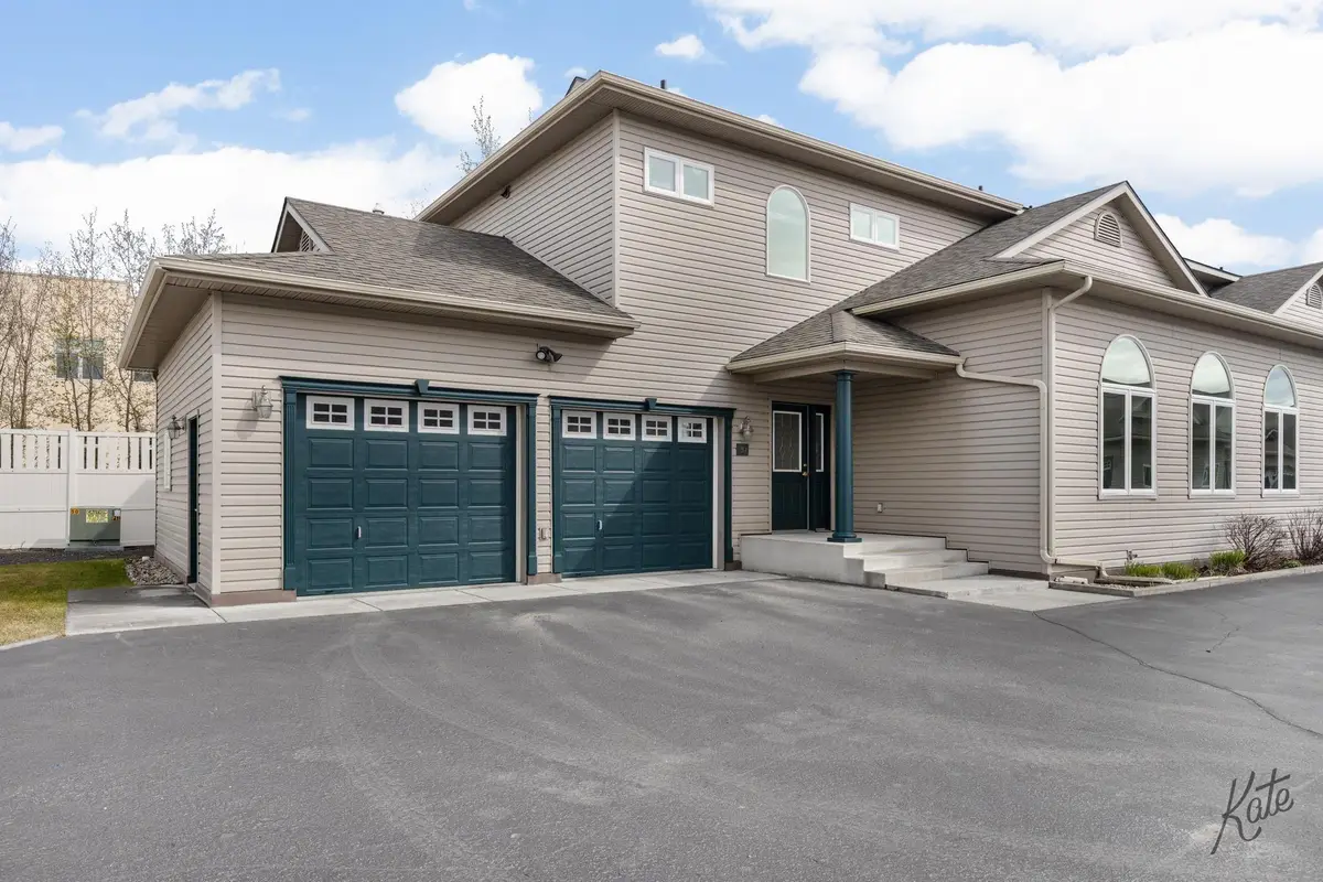 2833 CHIEF WILLIAM DRIVE #Unit 20, Fairbanks, AK 99709 - #1