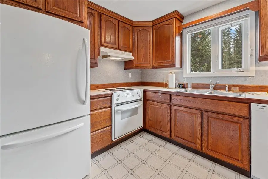 206 MADCAP LANE, Fairbanks, AK 99709 - #2